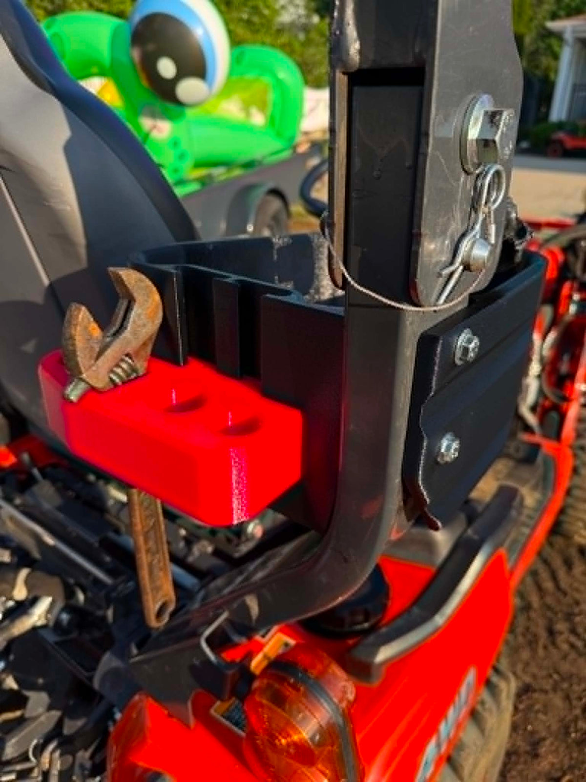 Kubota bin Accessory- tool holder rear