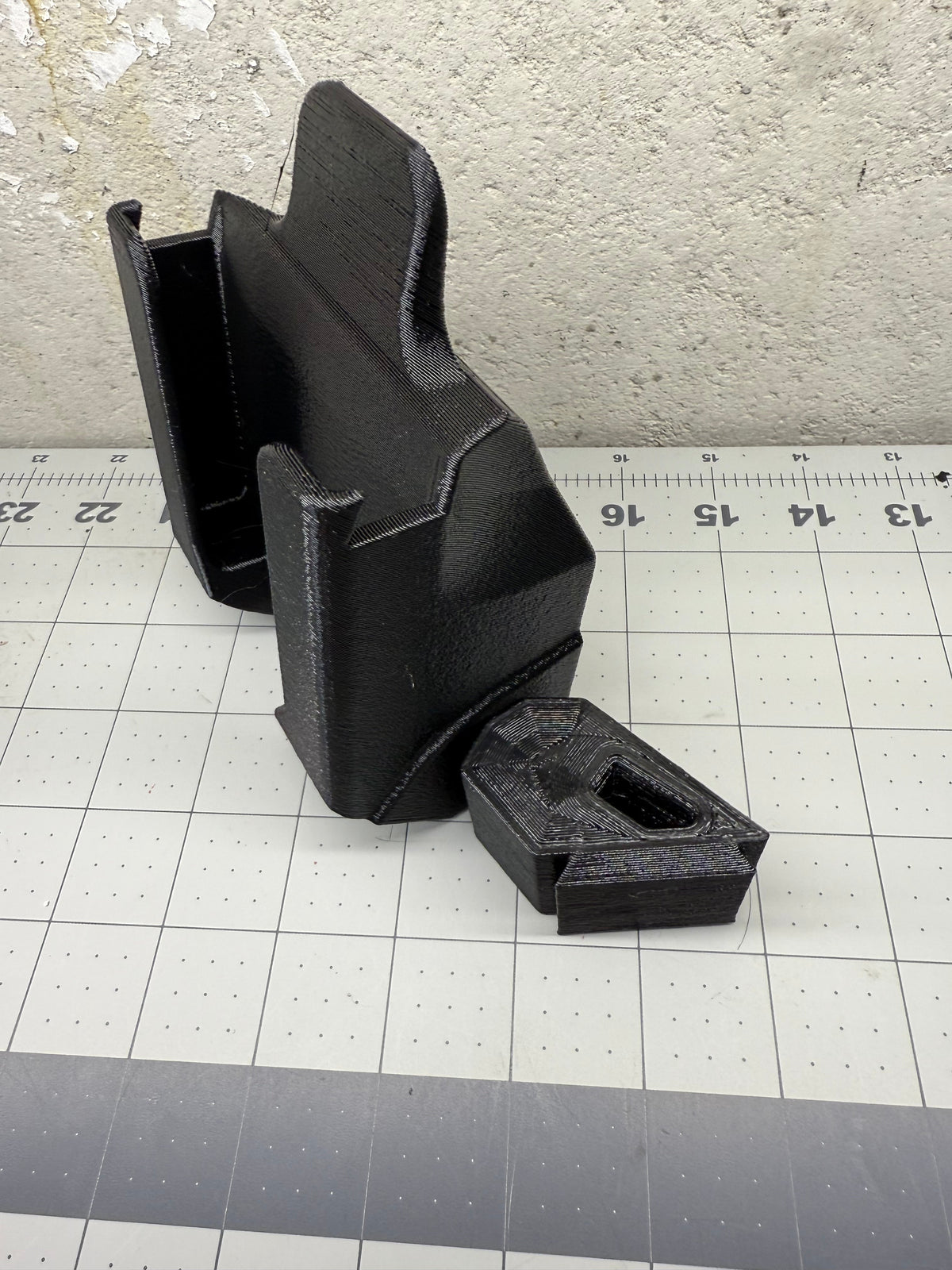 Snap Sip Phone Holder - Left