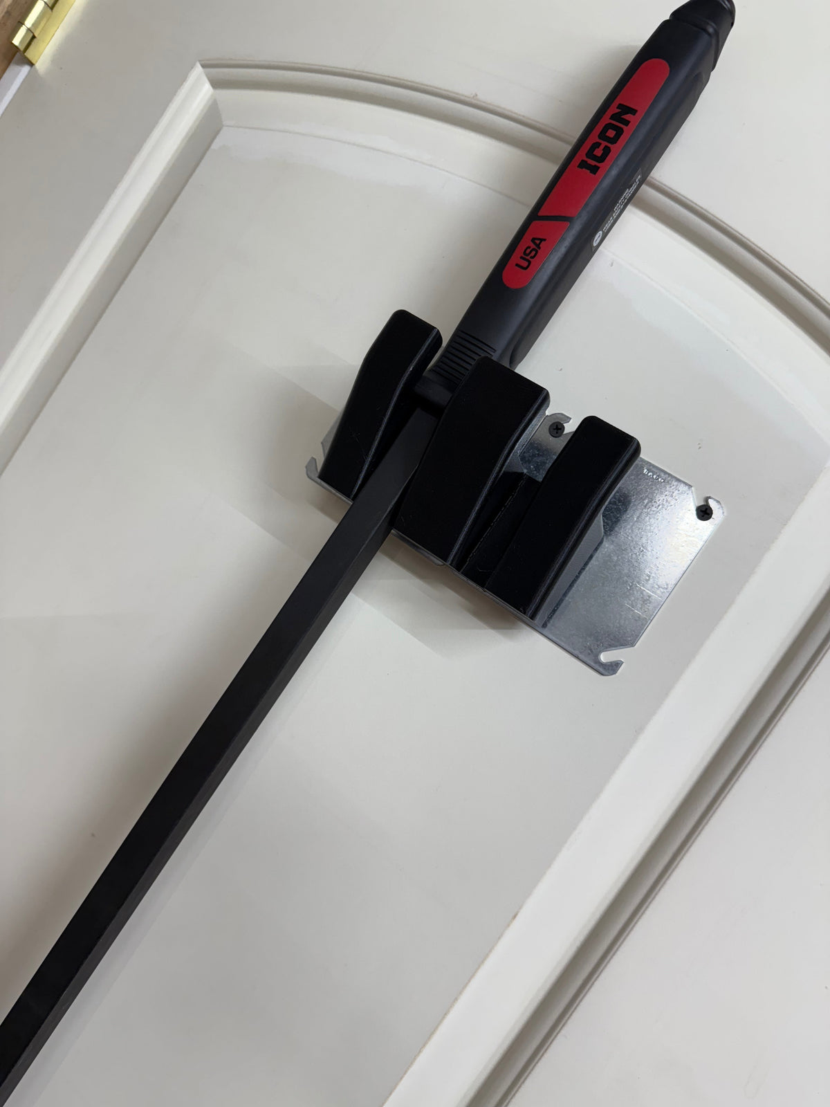 Pair Pry Bar Holder - Giant Pair
