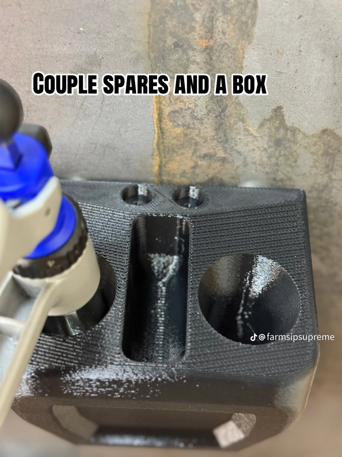 Magnetic 2 Syringe Gun Storage Box