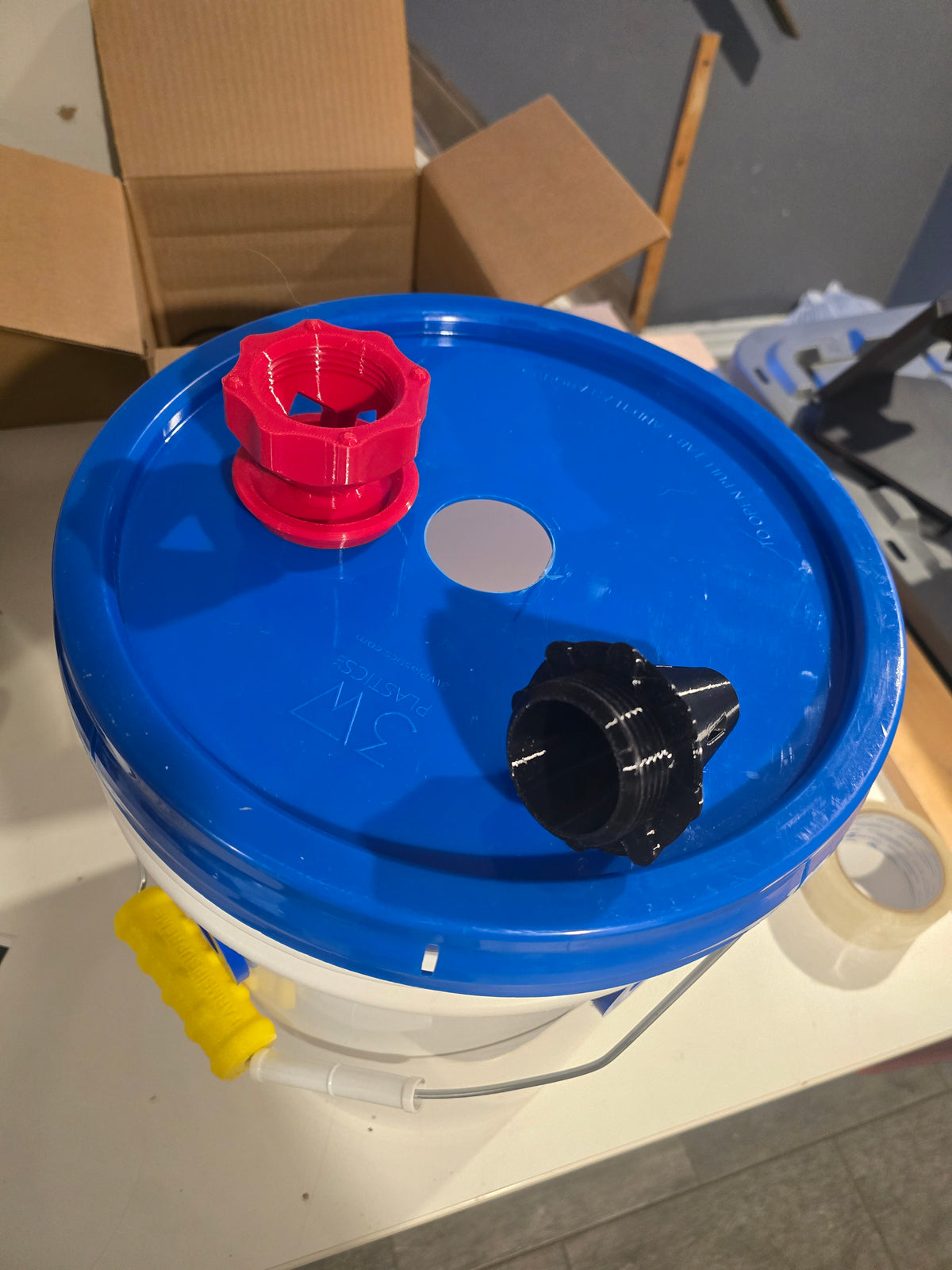 🪰All-In-One 5 Gallon Bucket Fly Trap – Fully Assembled🪰